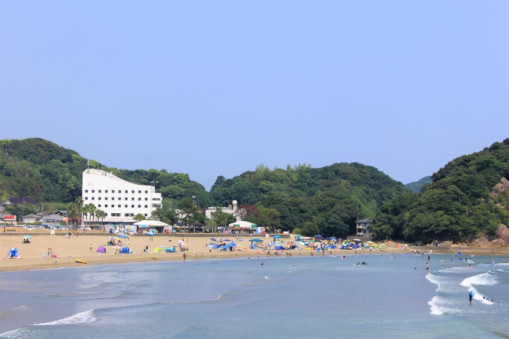 Shirahama Beach