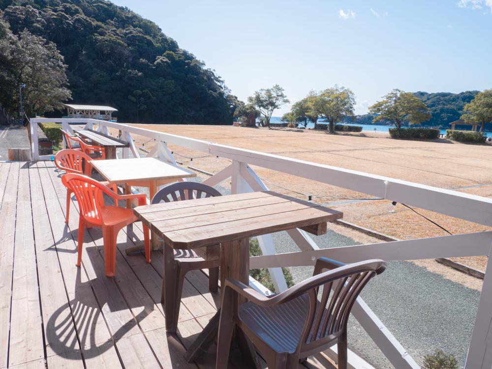  白浜ビーチCAFE